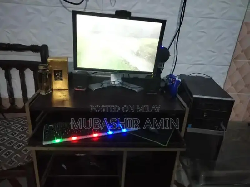 ASUS Gaming PC with Radeon R7 Graphics