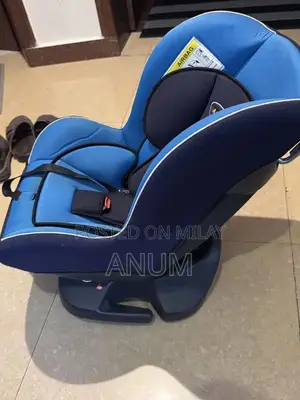 Photo - Comfortable Baby Car Seat - Excellent Condition