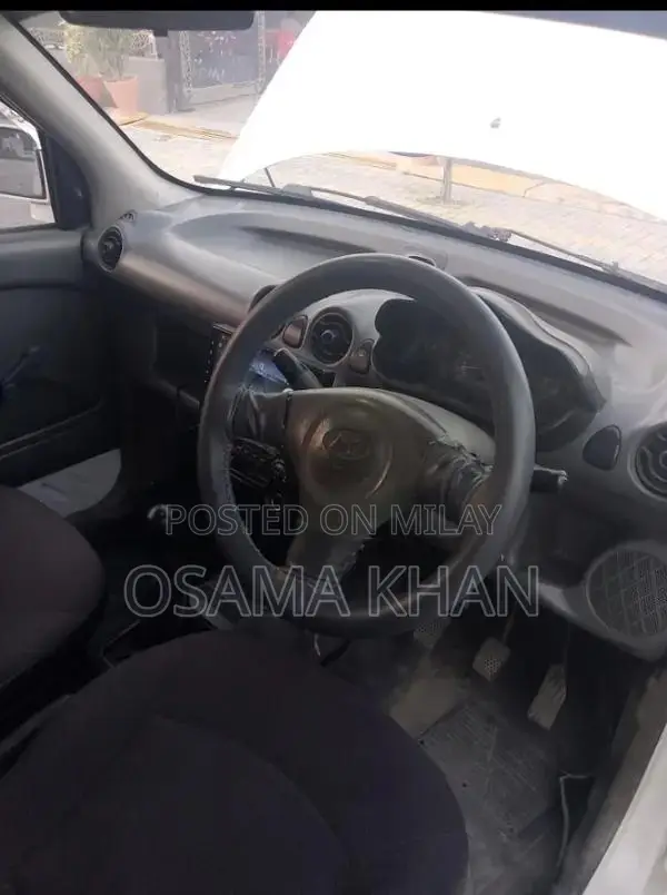 Hyundai Santro 2001 Compact Hatchback with EFI Engine