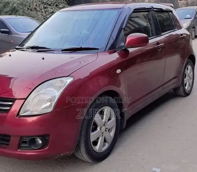 Suzuki Swift DLX Compact Sedan - Low Mileage Second Owner Vehicle