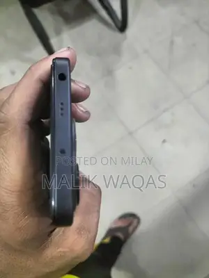 Memory Smartphone with 8+4 GB RAM and 256 GB Storage