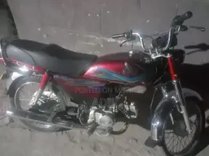 Honda CD 70cc Motorcycle - Reliable Single Cylinder Bike