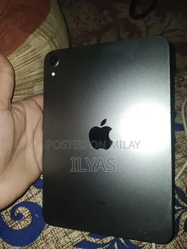 Apple iPad Mini 6 Tablet - 64GB, Black, Excellent Condition