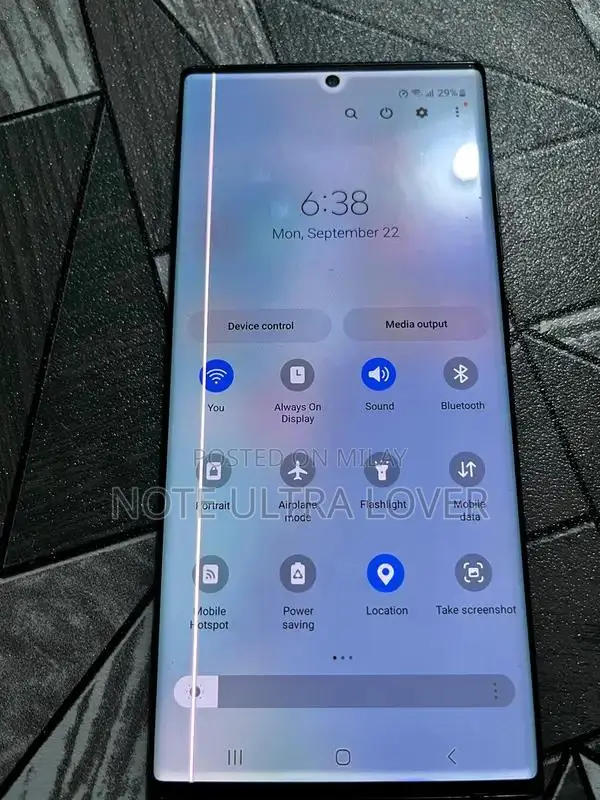 High-Performance Samsung Note Smartphone with Large Storage