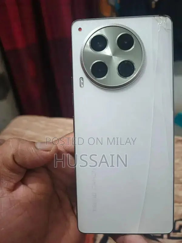 Tecno Camon 30 Dual SIM Smartphone with Large Storage