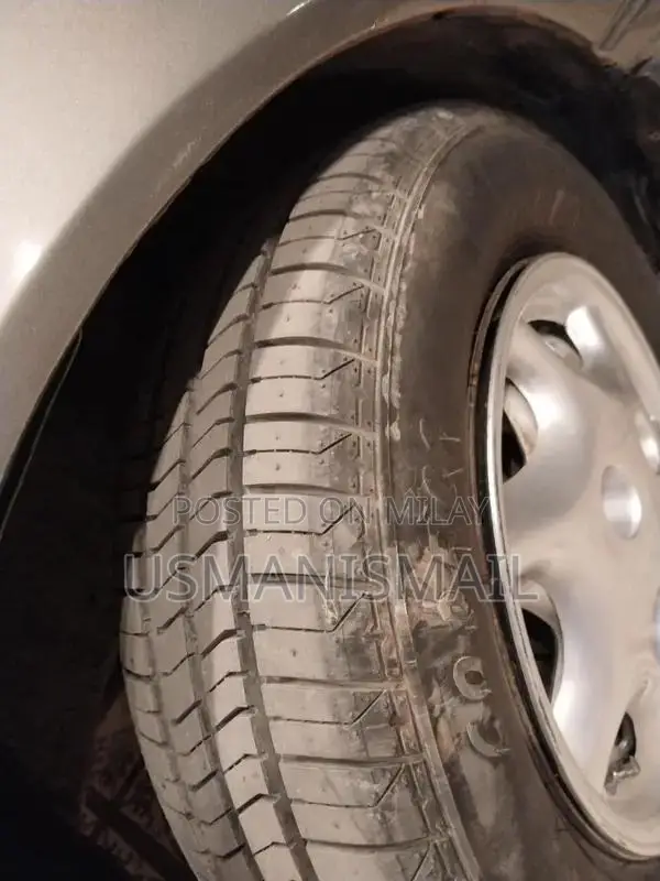 Suzuki Cultus VXRi 2011 - Low Mileage Sedan with Excellent Condition