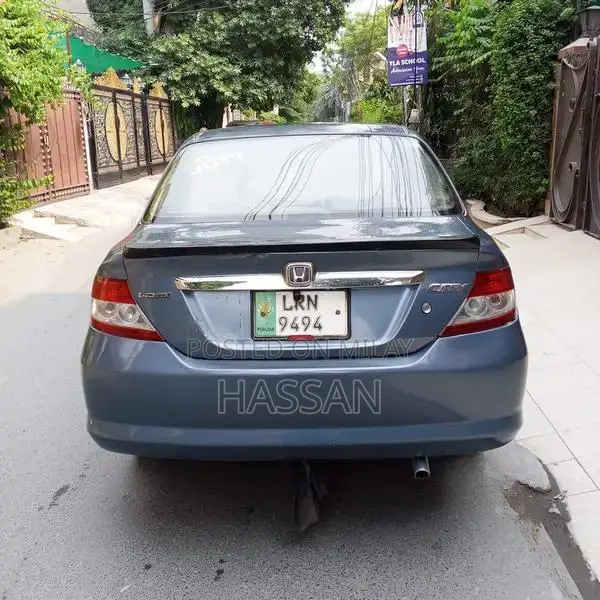 Honda City 2003 Sedan Family Car Manual Transmission