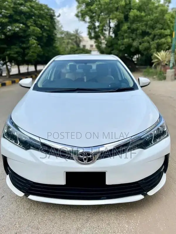Toyota Corolla Altis 1.6 Automatic Sedan