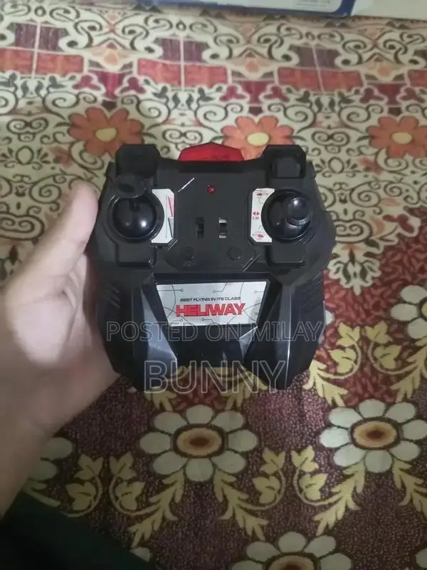 Remote Control Helicopter with Extra Wings and Charger