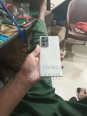 Photo - Samsung Note20 Ultra Smartphone with High-End Specifications