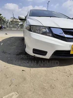 Honda City 2018 Manual Sedan - Reliable Compact Car