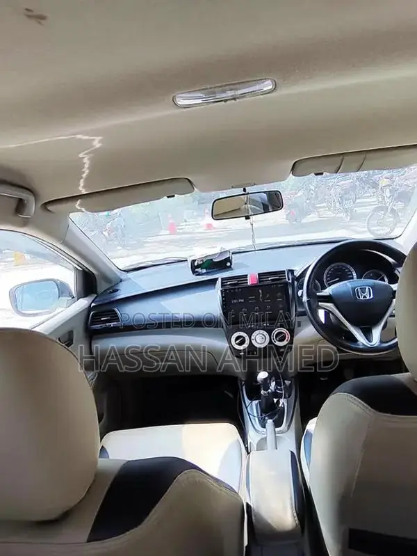 Honda City 2018 Manual Sedan - Reliable Compact Car