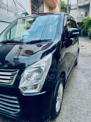 Photo - Suzuki Wagon R Japanese Compact Hatchback Low Mileage