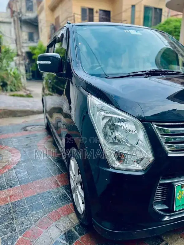 Suzuki Wagon R Japanese Compact Hatchback Low Mileage