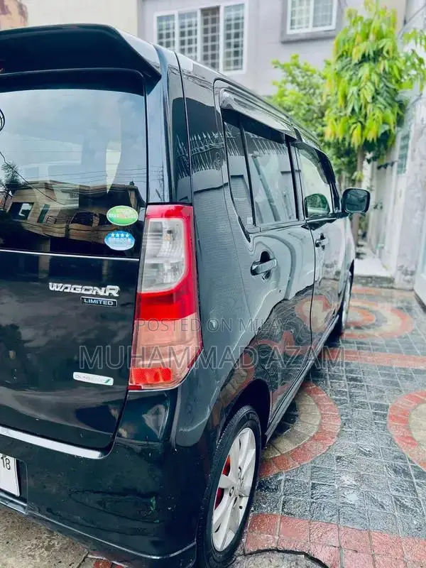 Suzuki Wagon R Japanese Compact Hatchback Low Mileage