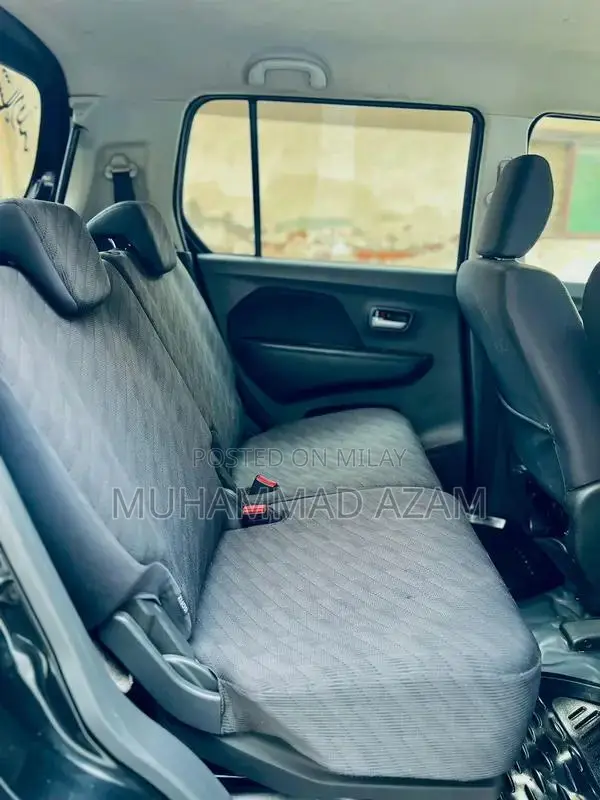 Suzuki Wagon R Japanese Compact Hatchback Low Mileage