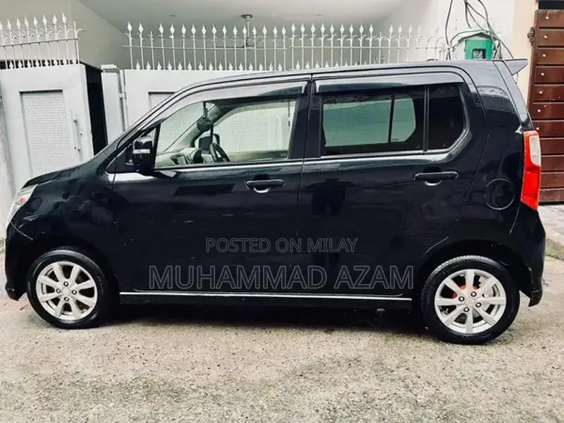 Suzuki Wagon R Japanese Compact Hatchback Low Mileage