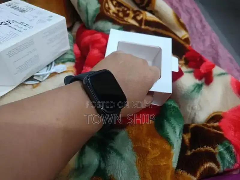 Large 46mm Smart Watch with Fitness Tracking and Health Monitoring