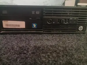 Photo - HP computer PC i5 5 gen