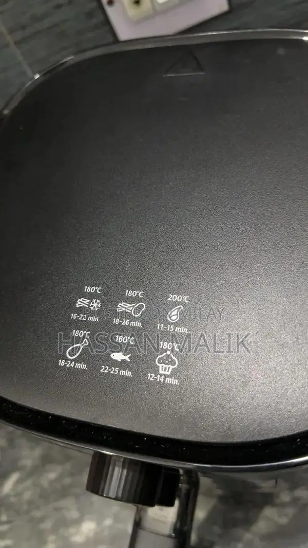 Philip Air Fryer - Lightly Used Kitchen Appliance