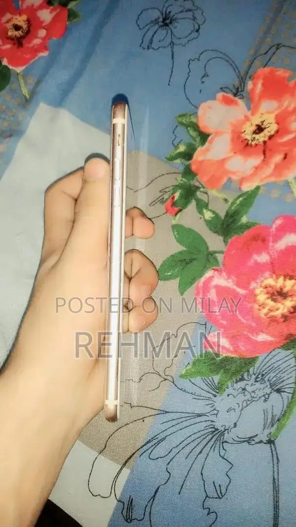 Official PTA Approved iPhone 8 Plus Golden Color Smartphone