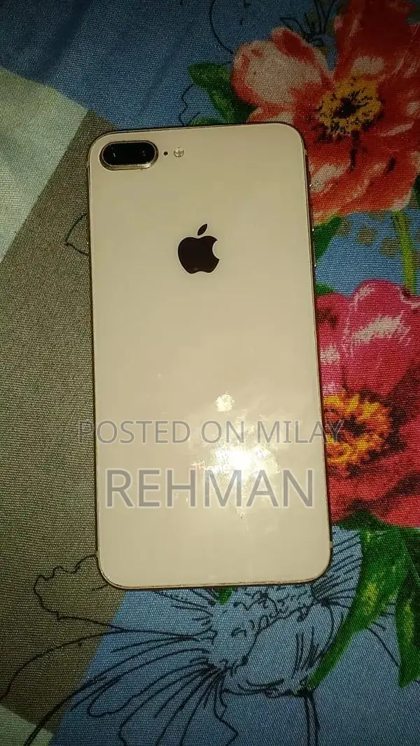 Official PTA Approved iPhone 8 Plus Golden Color Smartphone