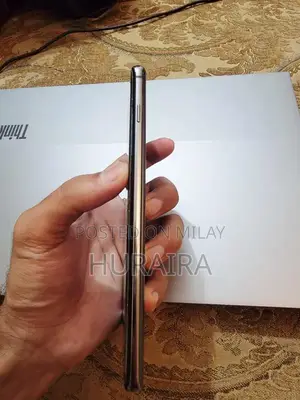 Samsung Galaxy S10 Plus Flagship Smartphone