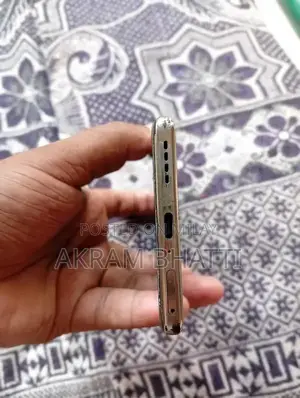 Infinix Zero 30 Smartphone Complete Package