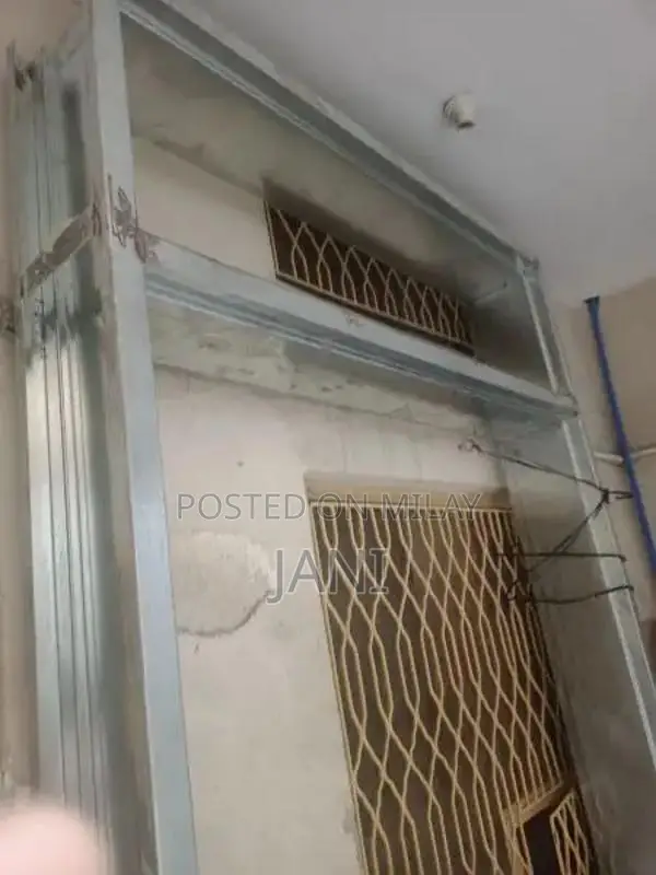 16 Gauge Metal Chokath Furniture Piece