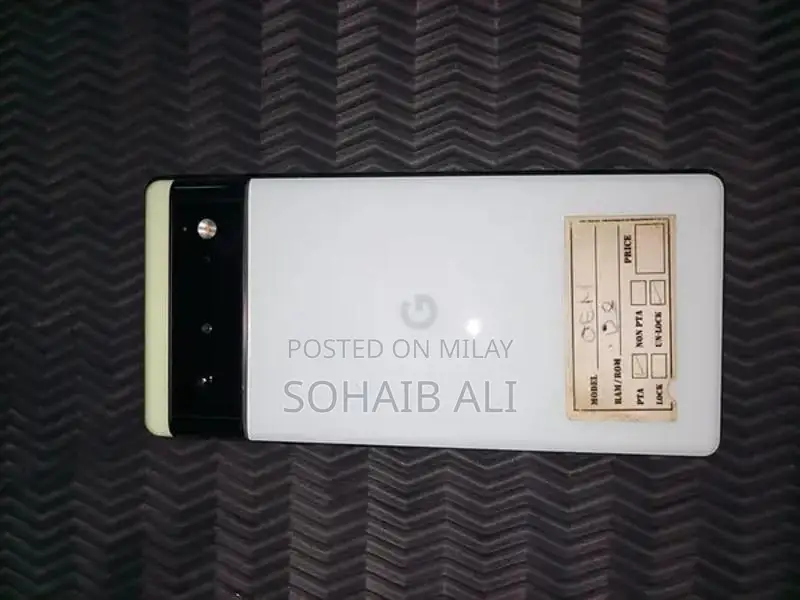 Google Pixel 6 Ultra HD Smartphone with Advanced Camera