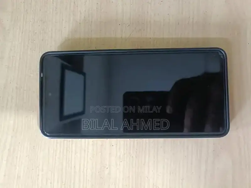 High Performance Smartphone with Dual RAM and Large Storage