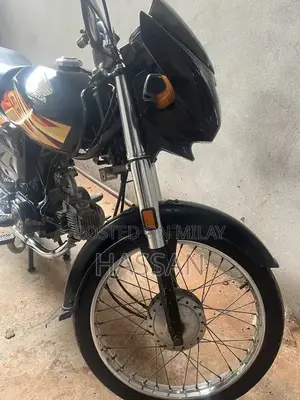 CD Dream Vehicle with Battery Replacement