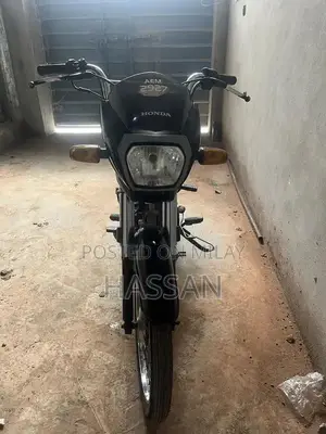 CD Dream Vehicle with Battery Replacement