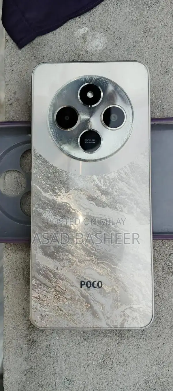 Compact Mobile Device with High Storage and Warranty