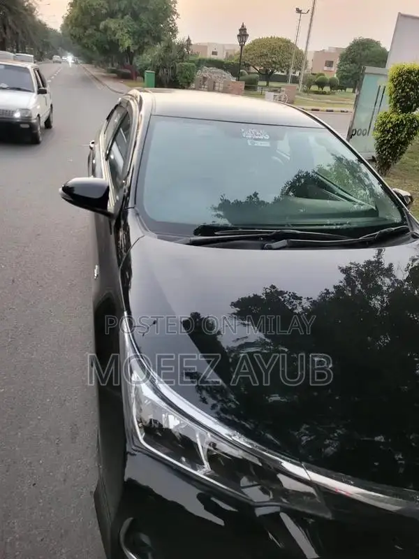 Toyota Corolla XLI GLI Sedan 2016 Excellent Condition