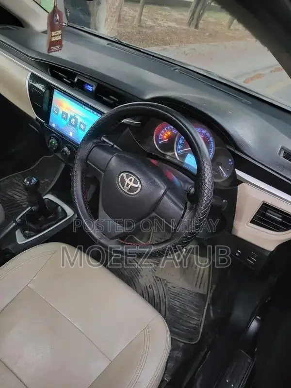 Toyota Corolla XLI GLI Sedan 2016 Excellent Condition