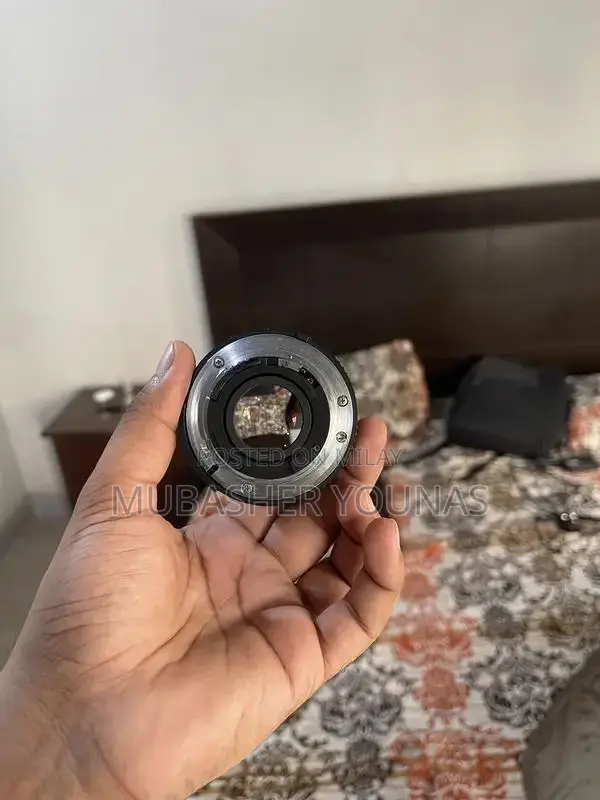 Nikon Nikkor 50mm f/1.8 Professional Camera Lens