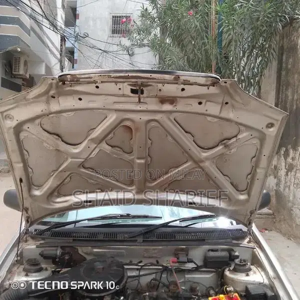 Suzuki Cultus 2006 Compact Sedan with New Tyres and Battery