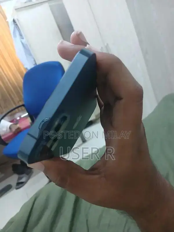 256GB iPhone 12 Pro Max – Pristine Condition, High Battery Health