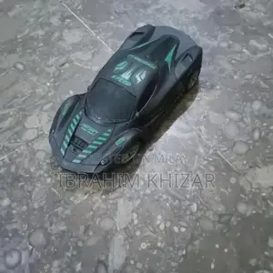 Photo - High-Speed RC Car Remote Control Racing Vehicle