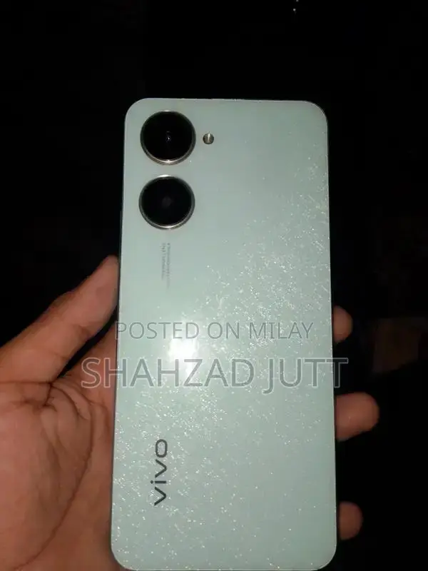 Mobile Device with Charging Box Accessory