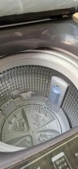Photo - Automatic Hair Washing and Drying Machine