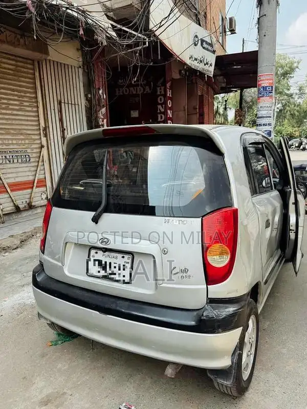 Hyundai Santro 2007 Hatchback with Power Windows and Rear Camera