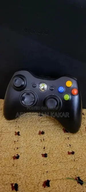 Xbox 360 Slim Console with Kinect Sensor and Controller