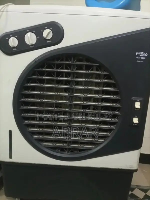 Compact Air Cooler with Multiple Cooling Features