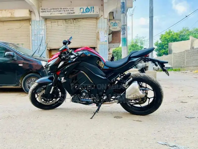 Kawasaki Z-1000 Replica Motorcycle - 400cc Black Sport Bike