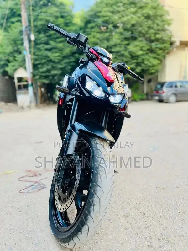 Kawasaki Z-1000 Replica Motorcycle - 400cc Black Sport Bike