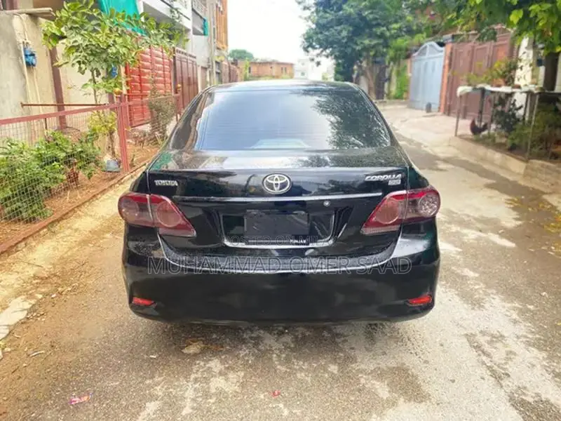 Toyota Corolla XLi Sedan with GLi Upgrades