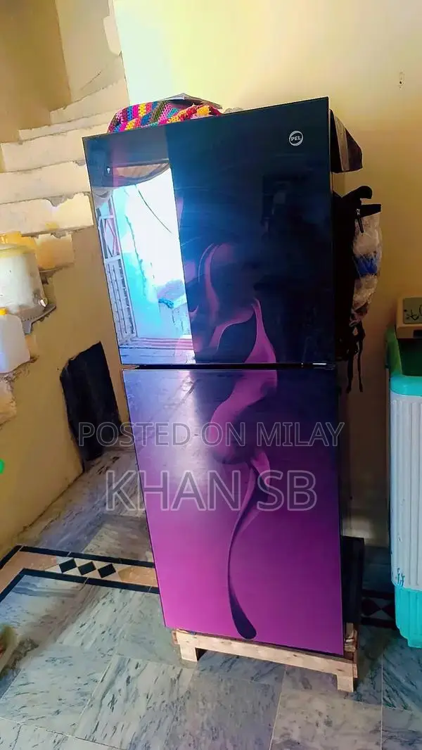 PEL Glass Door Medium Refrigerator - 12 Cubic Feet