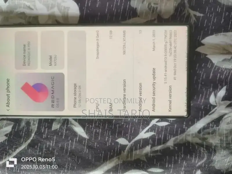 High-Performance Gaming Smartphone with Snapdragon 8 Gen 2